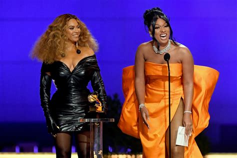 Women Shine At Grammy Awards 2021 - AsViral