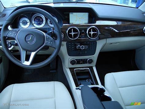 2013 Mercedes-Benz GLK 350 interior Photo #68691583 | GTCarLot.com