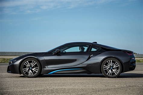 BMW 'M8' i8-based performance car could debut in 2016 | PerformanceDrive