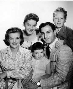 Make Room for Daddy / The Danny Thomas Show - Sitcoms Online Message ...