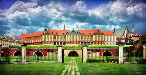 The Royal Castle in Warsaw - by Viktor Korostynski | Royal castles ...