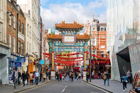 Chinatown Gate in London - See the Grand Entrance to London’s Vibrant ...