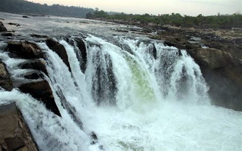 Dhuandhar Falls Jabalpur, Entry Fee, Timings, Things to do