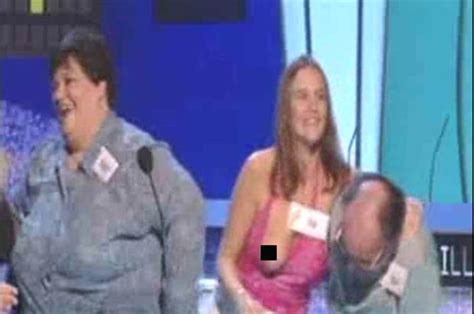 Contestant's boob pops out on Family Fortunes in wardrobe malfunction ...