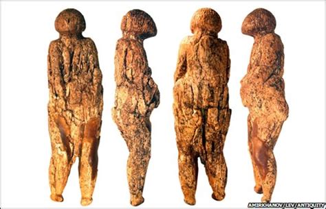 BBC NEWS | Science & Environment | Dig unearths Stone Age sculptures