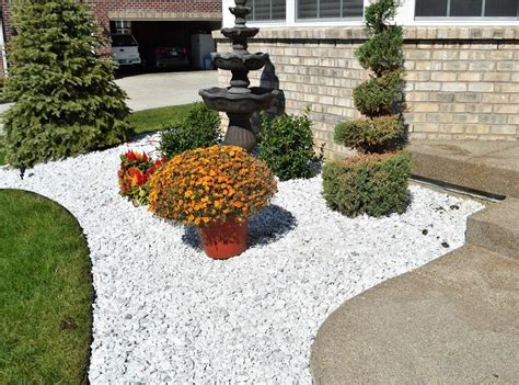 28 White Rock Landscaping Ideas You Worth Embracing