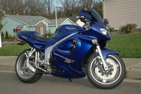 2001 Triumph Sprint ST 955i