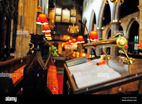 Interior of St Mary's Priory,Lancaster,UK Stock Photo - Alamy