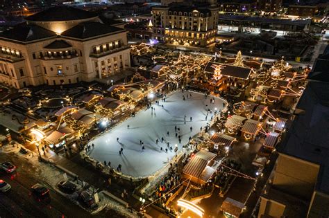 Carmel Christkindlmarkt opens for 2023 season - Indianapolis News ...