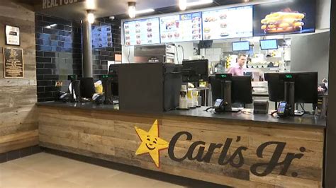 Carl's Jr. opens first Manhattan location