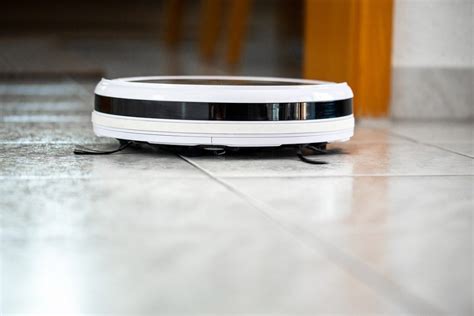 How Do Robot Vacuums Work? - HomeAddons