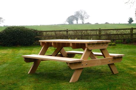 What Wood To Use For Picnic Table | Brokeasshome.com