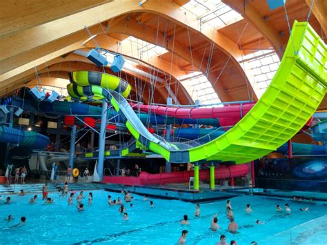 Indoor Waterparks Indoor Waterpark Water Park Family Summer Vacation ...