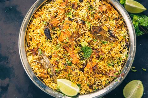 Traditional Hyderabadi Chicken Biryani Recipe - Whiskaffair