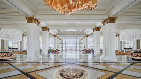 Palazzo Versace Dubai — Hotel Review | Condé Nast Traveler