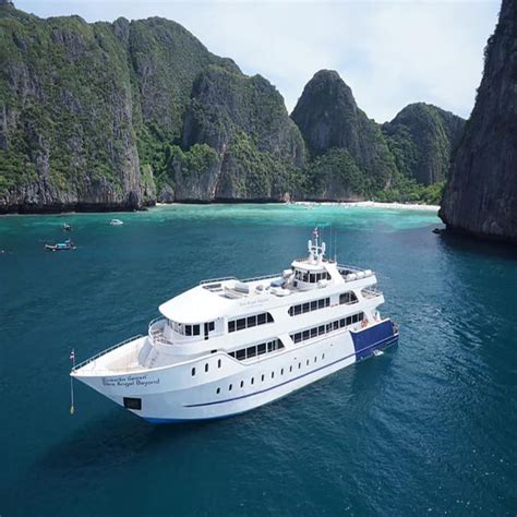 Phuket: Full-Day Trip to Phi Phi Islands by Ferry with Lunch - Phuket.Net