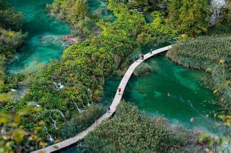 A Complete Travel Guide to Plitvice Lakes National Park