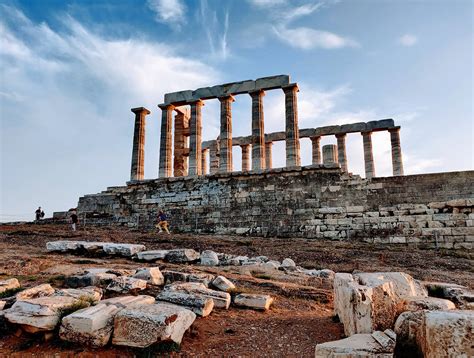 Top 5 Ancient Greek Temples to Explore in Greece | EF Go Ahead Tours