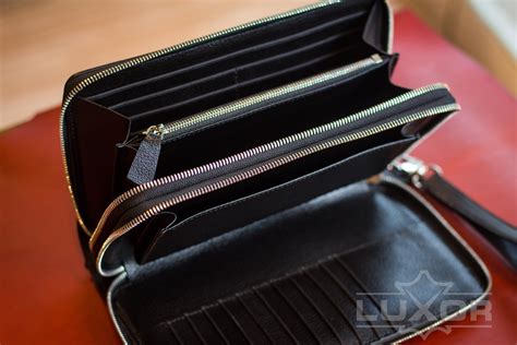 Minerva Box Leather Clutch in Black - LUXOR | Handmade Leathers