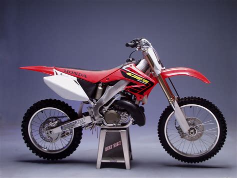 HONDA'S GREATEST BIKE: THE CR250R TWO-STROKE | Dirt Bike Magazine