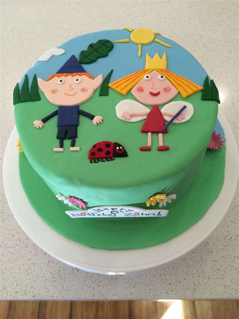 Ben & Holly's little kingdom birthday cake | Ben y holly, Decoracion de ...