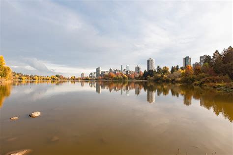 Lost Lagoon @Stanley Park | Fall colors at the Lagoon in Sta… | Flickr