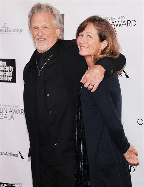 Kris Kristofferson, 77, reveals he can recall his songs lyrics but not ...