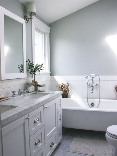 Grey Bathroom Designs For 2023: Find Your Perfect Shade - Iki Sale Stock