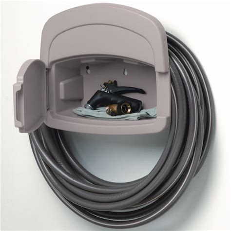 Suncast Plastic 150-ft Wall-Mount Hose Reel in the Garden Hose Reels ...