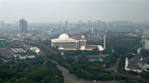 The Grand Mosque : Masjid Istiqlal – Jakarta Good Guide