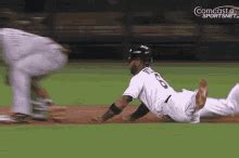 Baseball Facts GIF - Baseball Facts Bird - Discover & Share GIFs