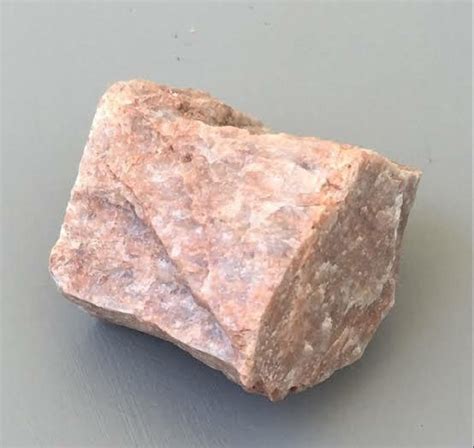 Solid Brown Feldspar Mineral, Grade: Chemical Grade, Packaging Type ...