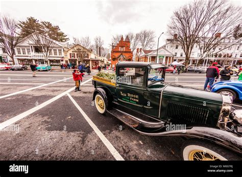 Main Street At Christmas Stockbridge, Massachusetts, USA Stock Photo ...