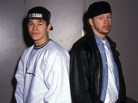 Mark Wahlberg’s 8 Siblings: All About His Brothers and Sisters