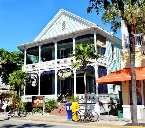 16 Best Restaurants In Key West Everyone Should Try - Florida Trippers