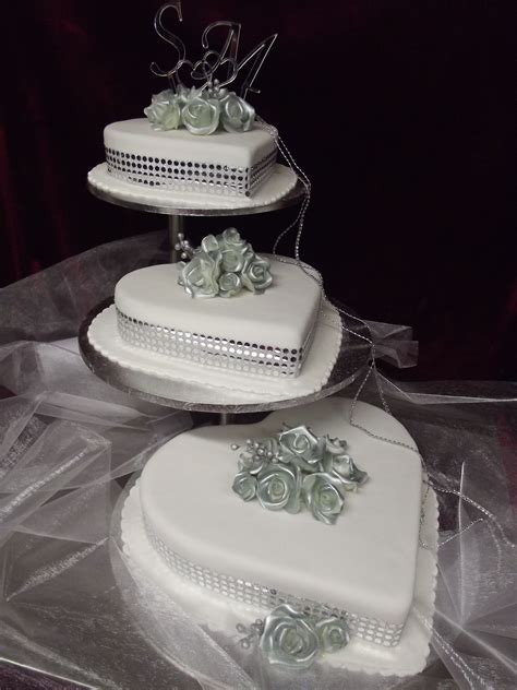 Website: www.frescofoods.co.nz 3 tier heart shaped cake with silver ...