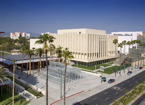 Los Angeles County Museum Of Art (LACMA) | Discover Los Angeles