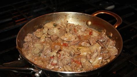 Chicken Gizzards-N-Gravy | Chicken gizzards, Chicken gizzard soup ...