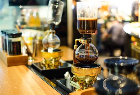 The Five Best Siphon Coffee Makers: A Quest for the Perfect Brewer