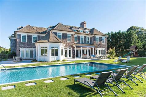 3 Hamptons homes for sale with basketball courts - Curbed Hamptons