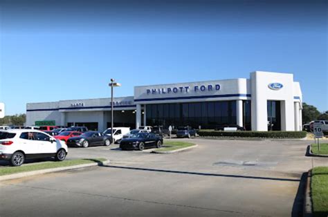 Ford Dealership Serving Beaumont, TX | Philpott Ford