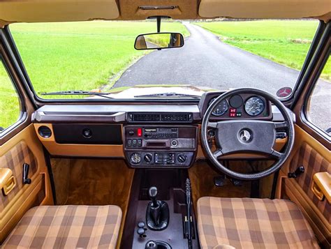 Mercedes G Wagon Interior Pictures | Brokeasshome.com