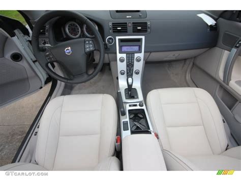 Volvo C70 2013 Interior