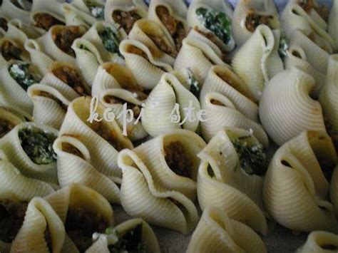 Stuffed Giant Pasta Shells - Kopiaste..to Greek Hospitality