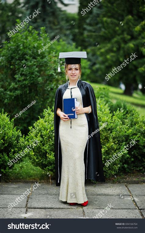 Girls Graduation Gown