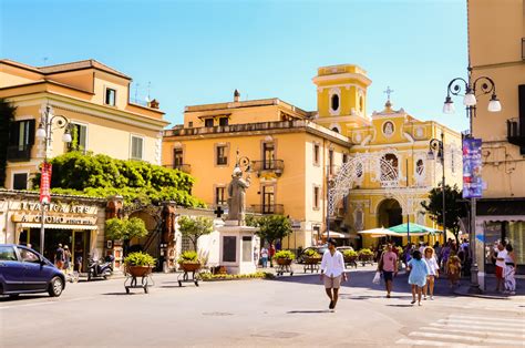 13 Best Things to do in Sorrento in 2023