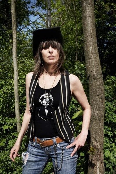 Chrissie Hynde Q&A: Pretenders frontwoman debuts solo in Austin on Nov ...