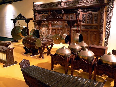 Gamelan Music | Definition, Instruments & Types - Lesson | Study.com