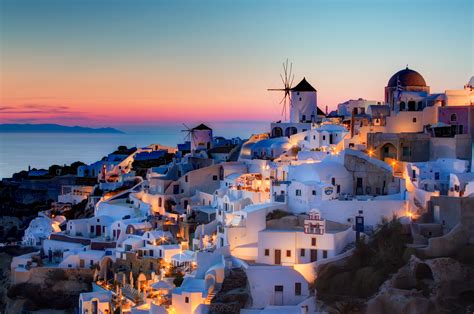 File:Oia, Santorini HDR sunset.jpg - Wikimedia Commons