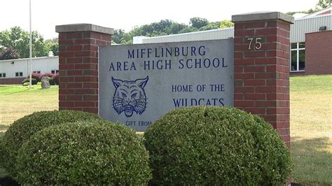 Mifflinburg Area votes on hybrid school plan | wnep.com